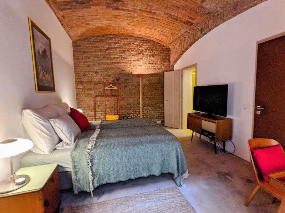 Romantic And Atypical Apartments In Prague'S Montmartre Eksteriør billede