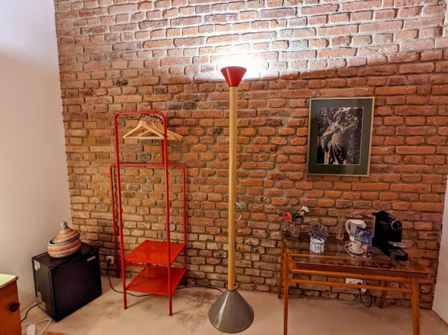 Romantic And Atypical Apartments In Prague'S Montmartre Eksteriør billede