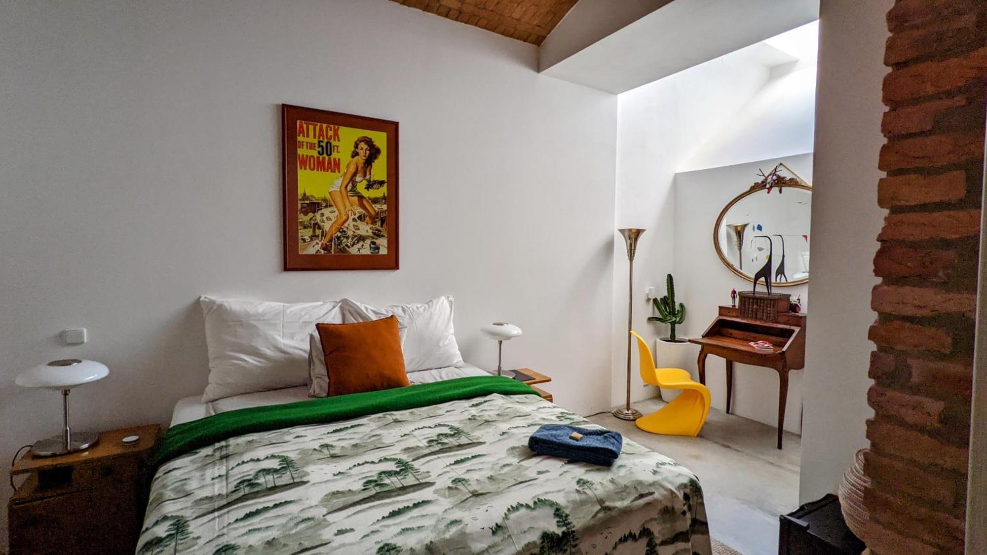 Romantic And Atypical Apartments In Prague'S Montmartre Eksteriør billede